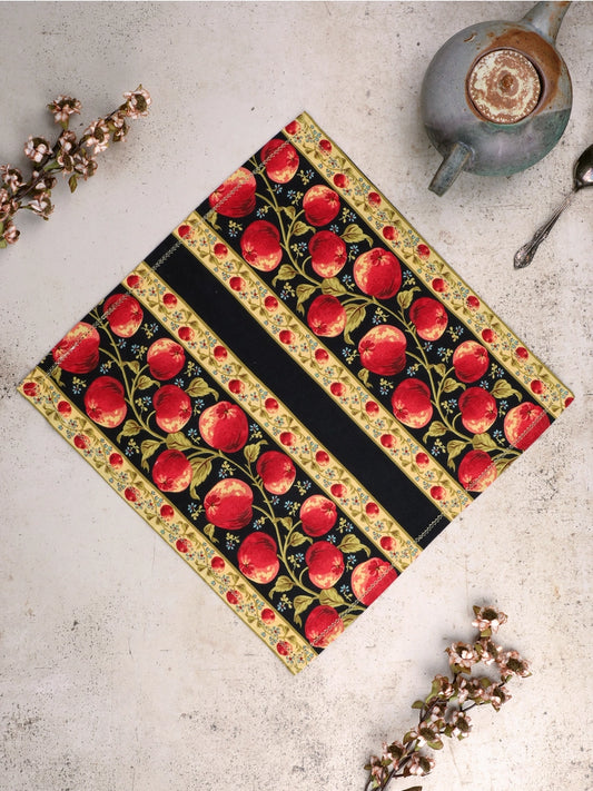 Apple Luncheon Napkin Set of 4 -Black-15x15