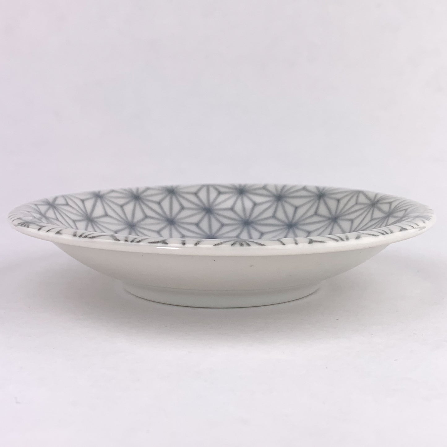 Asanoha Little Dish, Grey